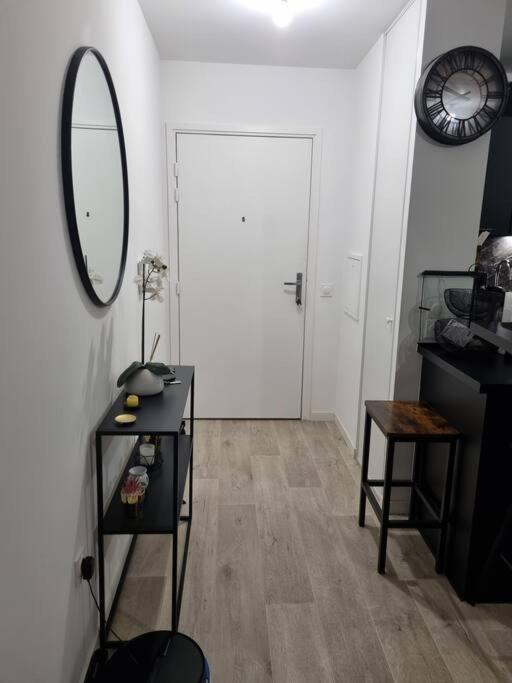 Appartement Cosy Et Equipe 莫城 外观 照片