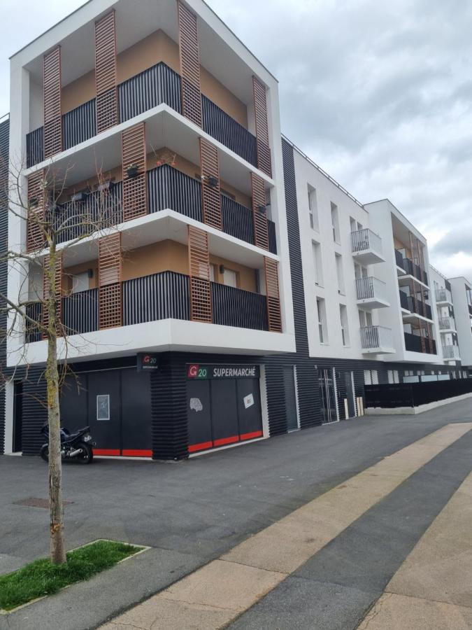 Appartement Cosy Et Equipe 莫城 外观 照片