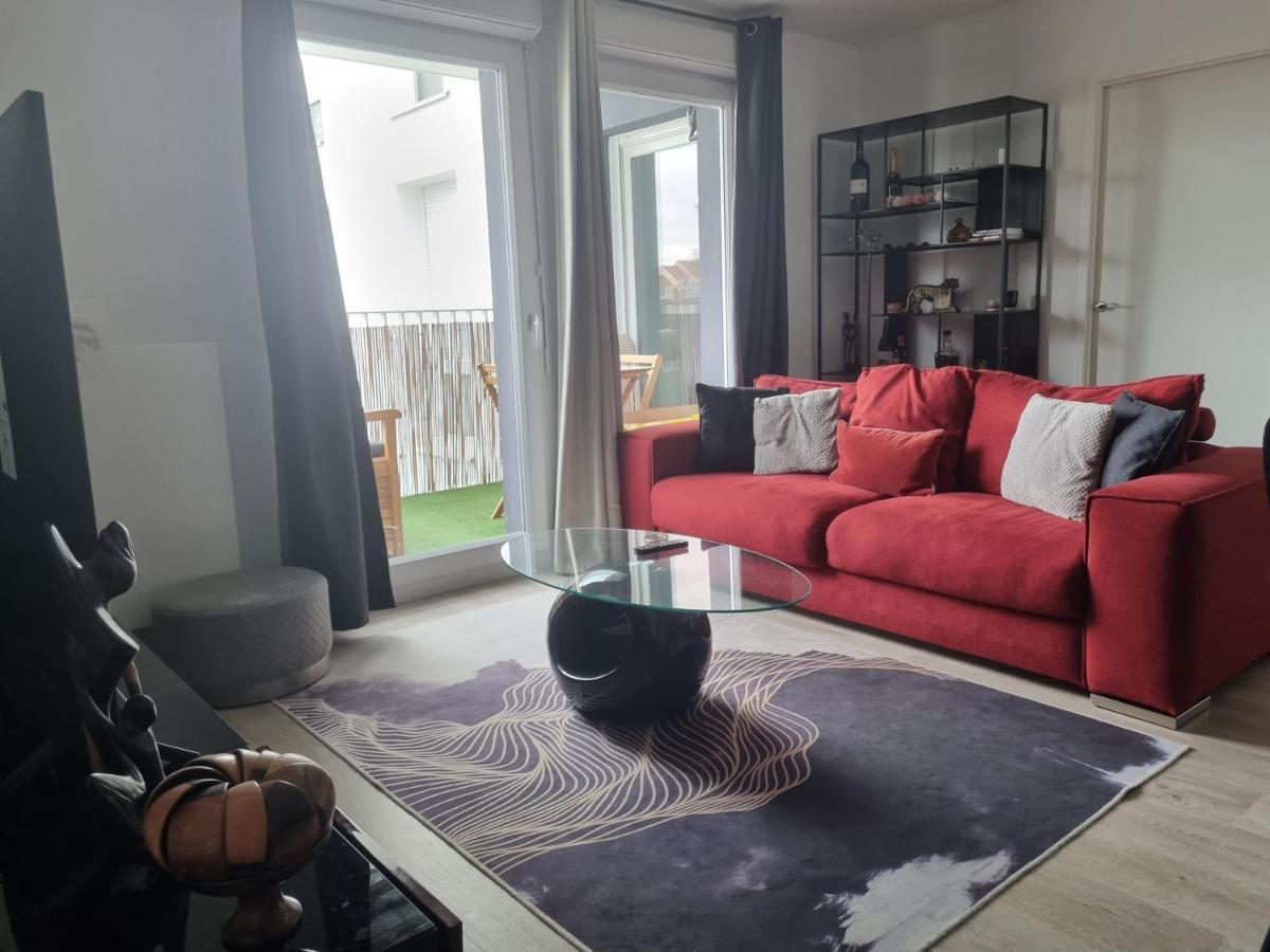 Appartement Cosy Et Equipe 莫城 外观 照片